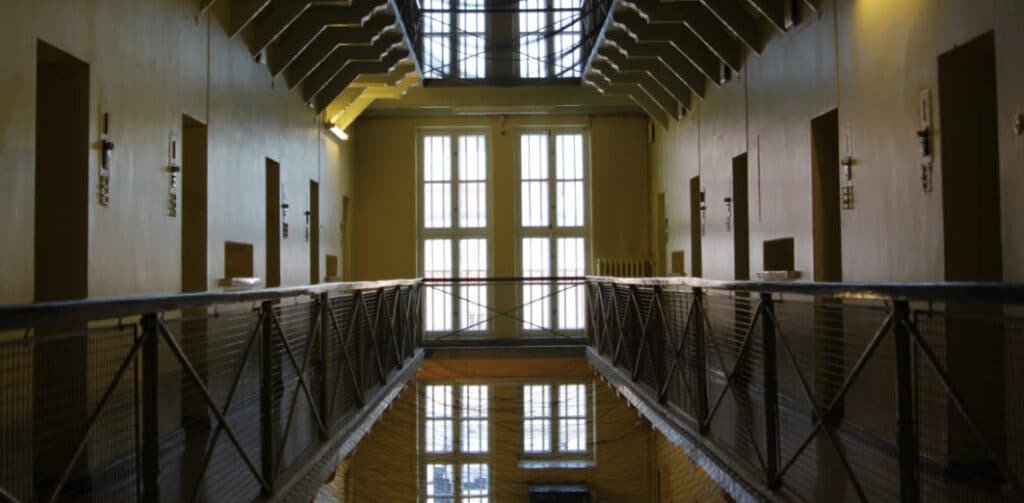 prison officer compensation claim